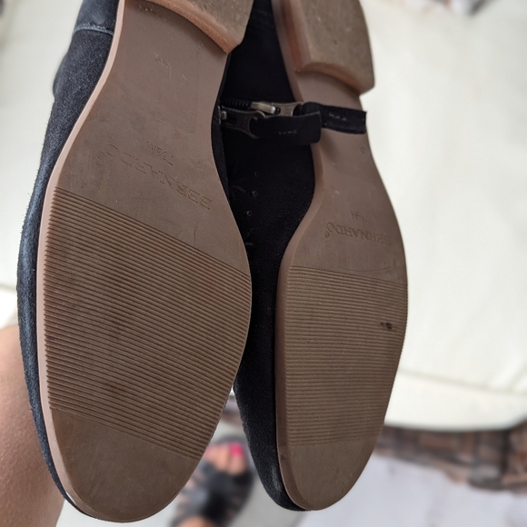 Boots - Picture 2 of 4